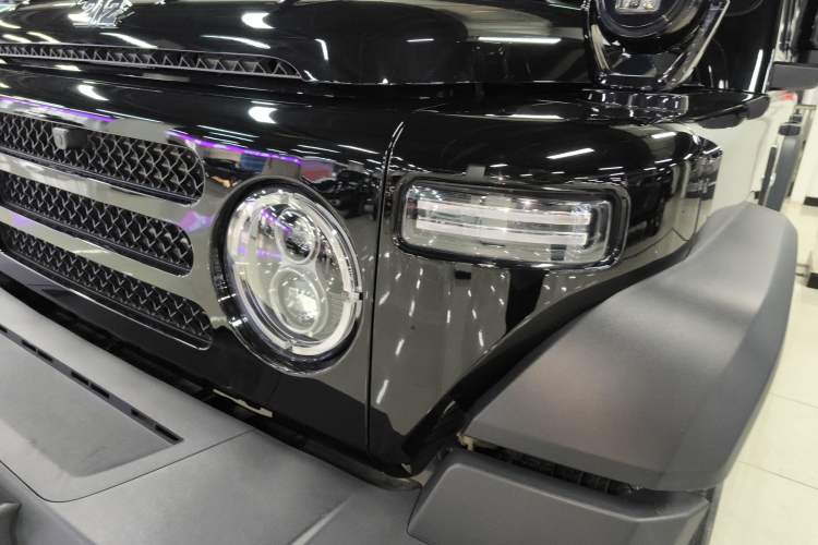 Used 212 T01 2024 2.0T Explorer Left Front Headlight