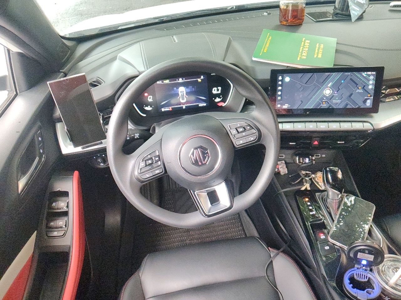 MG 5 MG 5 2023 Model 180 DVVT CVT Luxury Edition — снимка 10