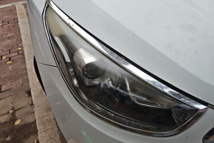 Used Hyundai ix35 2013 2.0L Automatic Two-Wheel Drive Smart GLS China IV Standard