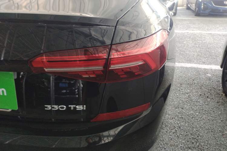 Used Volkswagen Passat 2020 330TSI Elite Edition China VI