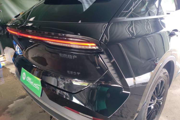 Used Venucia V 2023 260T Black Horse Edition Pro