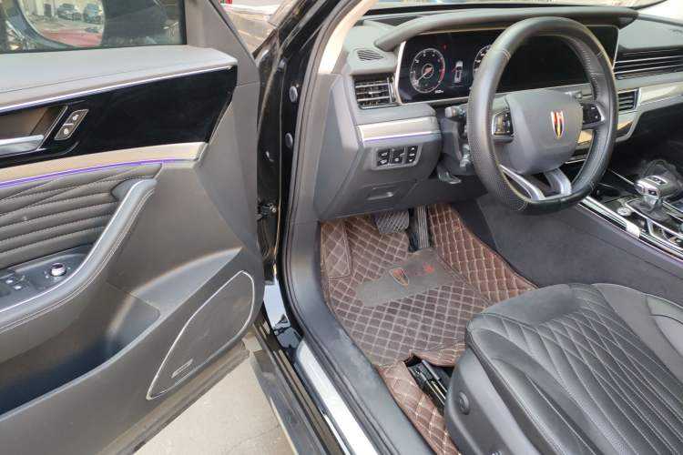 Used Hongqi HS5 2022 Facelifted Version 2.0T Smart Connect Flagship All-Wheel-Drive Edition