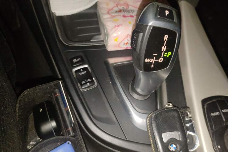 Used BMW 3 Series GT 2013 320i Leading Model Gear Lever
