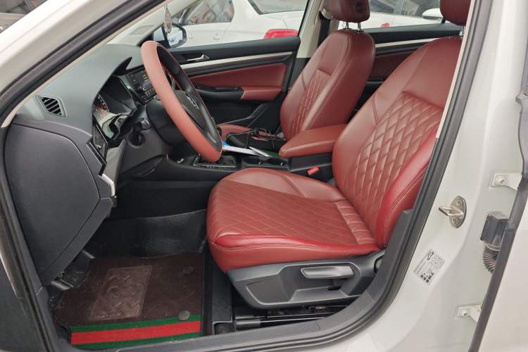 Used Volkswagen Bora 2020 1.5L Manual Fashion Edition