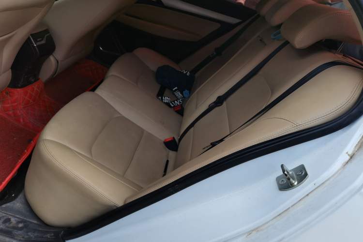 Used Geely Auto Emgrand 2018 1.5L Manual Luxury Model