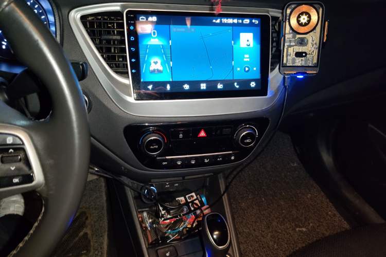 Used Hyundai Verna (new generation) 2016 1.6L Automatic Elite Edition TOP
