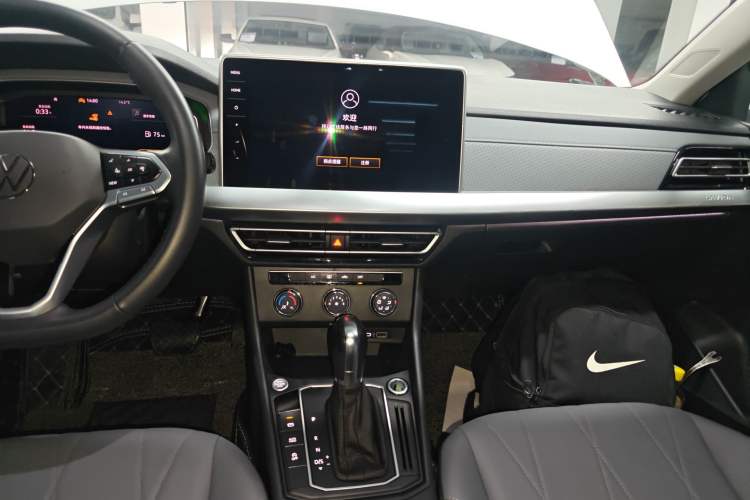 Used Volkswagen Lavida 2024 1.5L Automatic Starry Sky 5 Million Edition