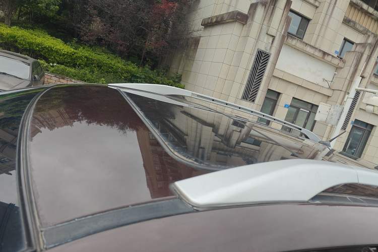 Used BYD S7 2015 2.0T Automatic Prestige Model Roof