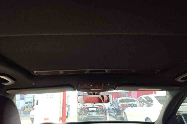 Used Mercedes-Benz C-Class 2020 Restyled C 260 Sport Edition Headliner