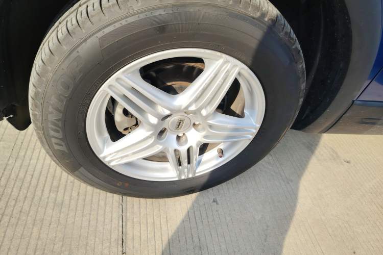 Used Qoros 5 2016 1.6T Automatic Elite Model
