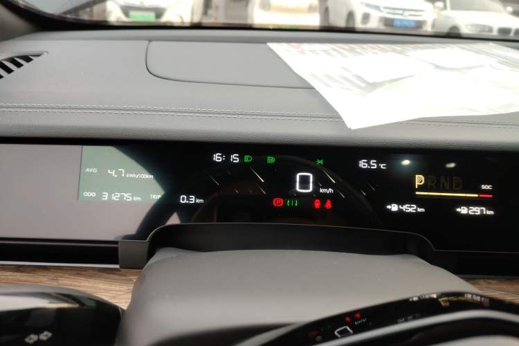 Used NETA S 2022 Extended-Range Version 1160 km Range Rear-Wheel-Drive Compact Edition