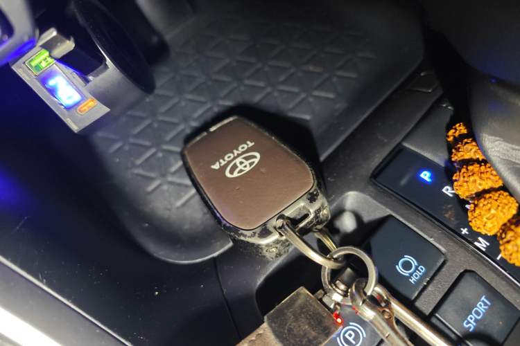 Used Toyota RAV4 2021 2.0L CVT Two-Wheel Drive Urban Edition
