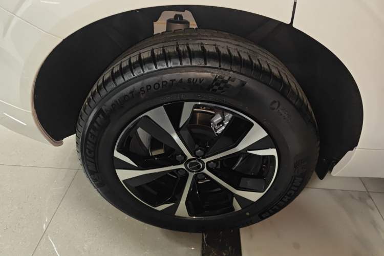 Used Volvo XC60 2026 B5 4x4 Smart Luxury Edition