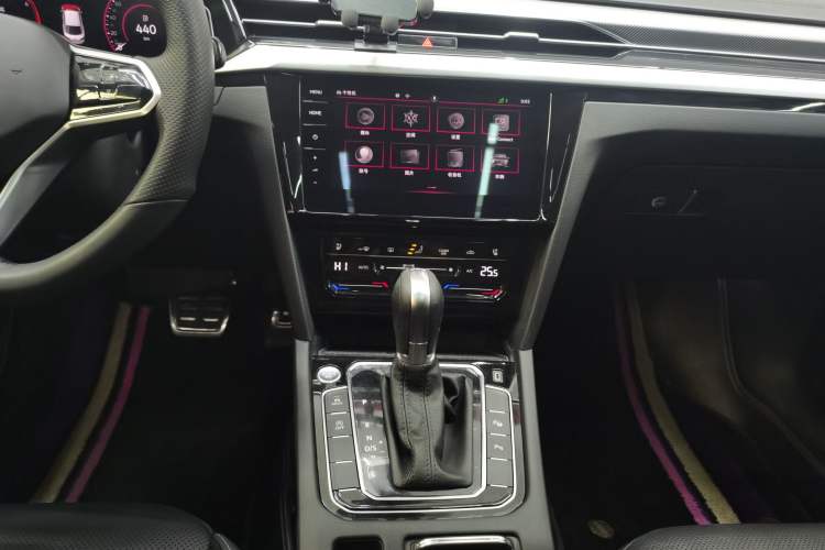 Used Volkswagen FAW-Volkswagen CC 2021 380TSI Striking Edition
