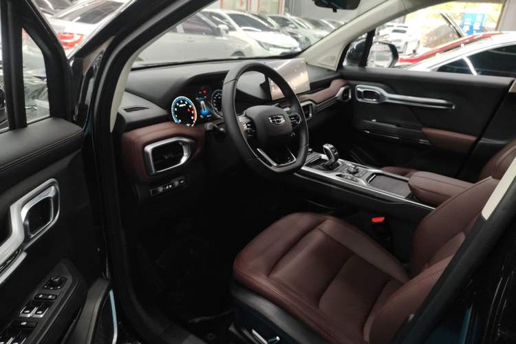 Used Geely Auto Haoyue 2022 1.8TD Automatic Prestige 7-Seater
