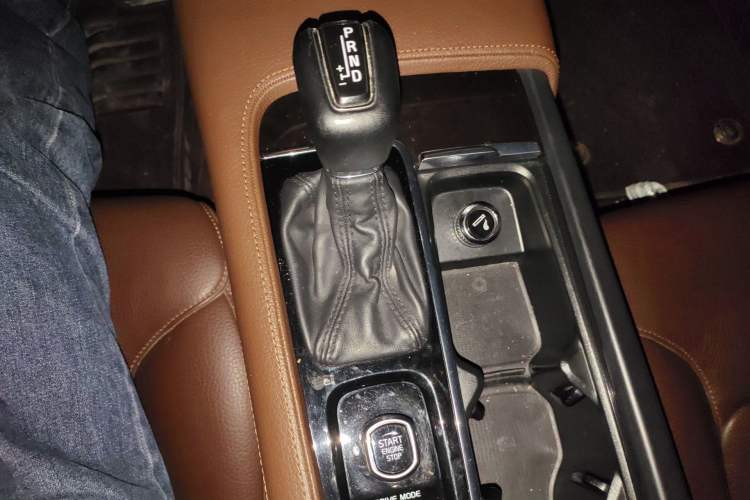 Used Volvo S90 2017 T4 Zhiyuan Edition
