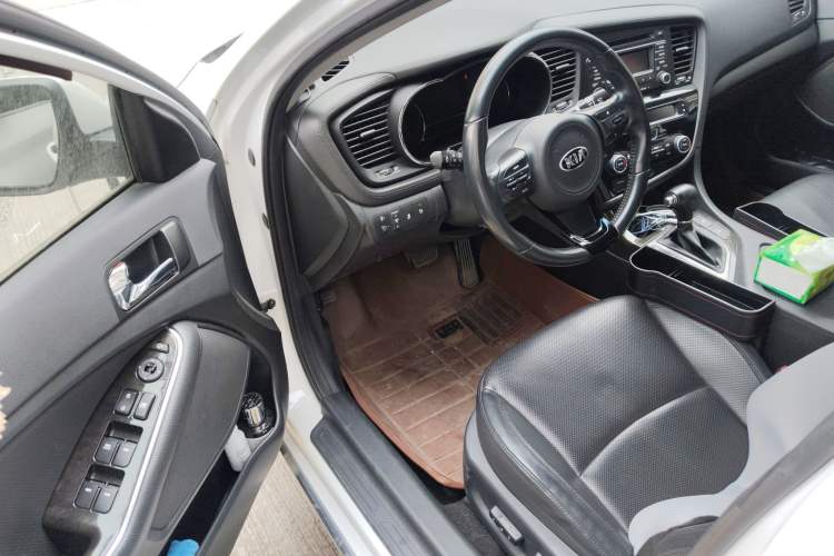 Used Kia K5 2015 2.0L Automatic LUX Driver Seat