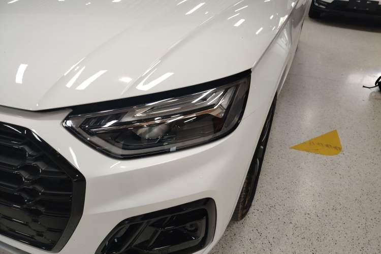 Used Audi Q5L 2023 40T Luxury Dynamic Model
