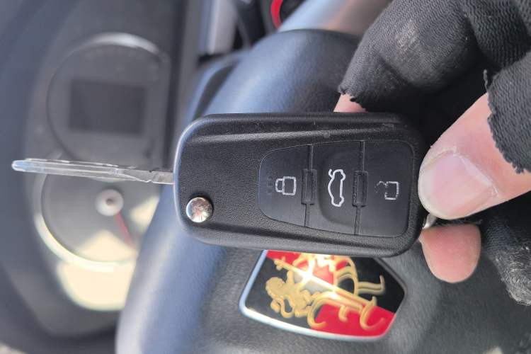 Used Roewe 350 2011 350S 1.5L Manual Xunchi Edition
