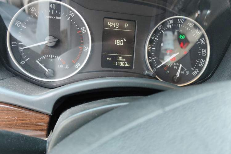 Used Skoda Octavia 2010 1.4TSI GreenLine
