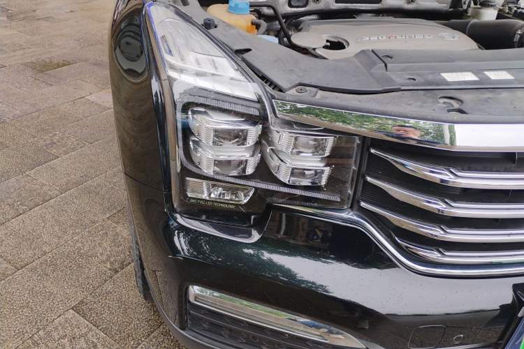 Used GAC Trumpchi GS8 2017 320T Two-Wheel Drive Luxury Smart Connectivity Version (7 Seats) Right Front Headlight