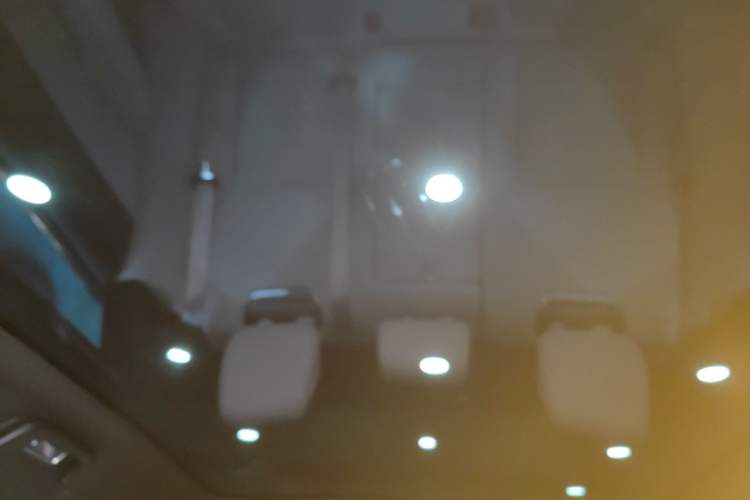 Used XPeng G6 2023 755 Ultra-Long Range Pro Headliner