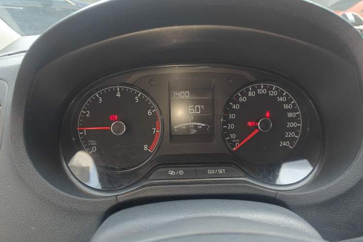 Used Volkswagen Polo 2016 1.4L Manual Fashion Model
