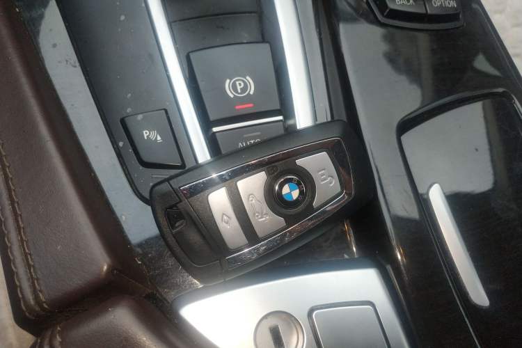 Used BMW 5 Series 2017 525Li Luxury Design Package