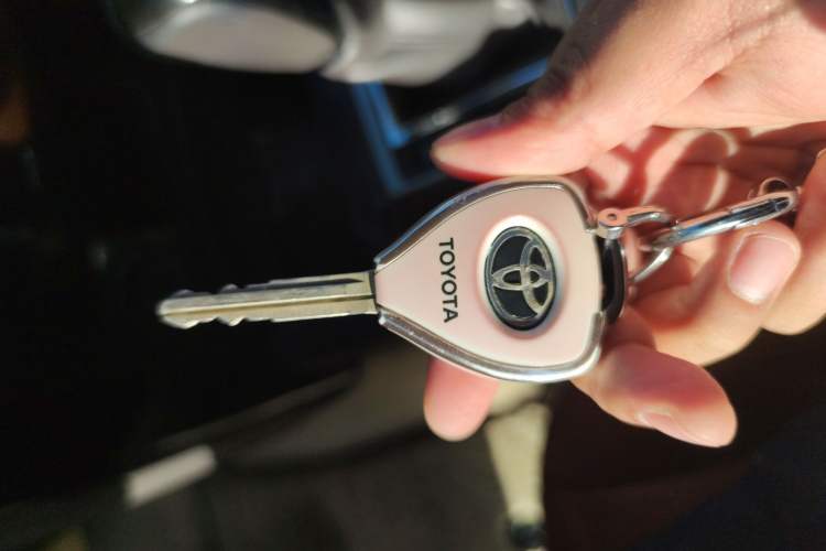 Used Toyota Prado  Vehicle Key