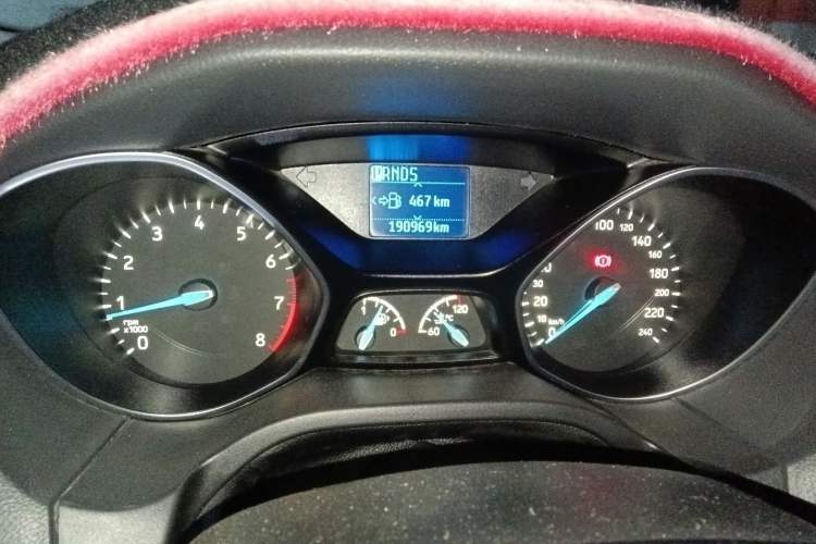 Used Ford Focus 2015 Hatchback 1.6L Automatic Fashion Edition
