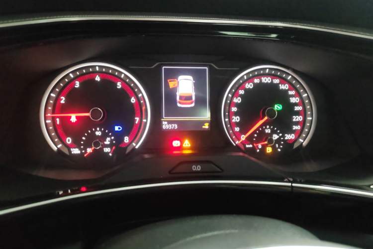 Used Volkswagen Tayron 2020 330TSI Two-Wheel Drive Luxury Smart Connectivity Version
