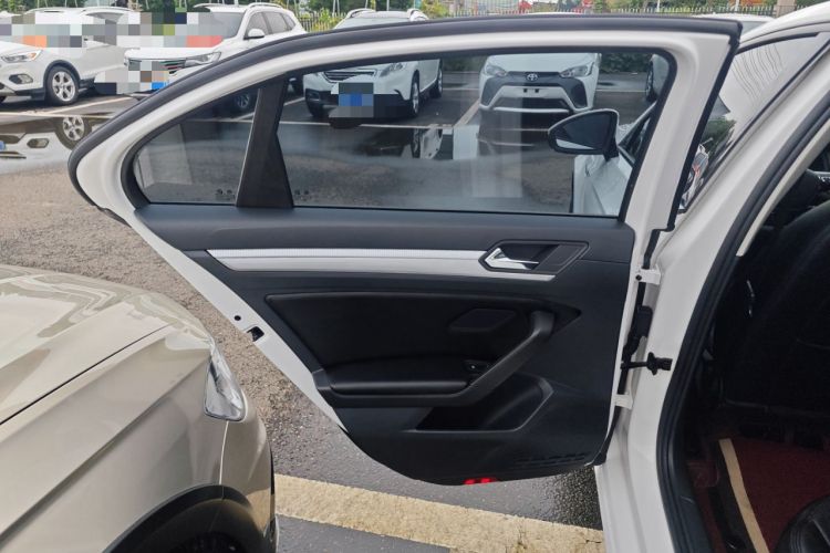 Used Volkswagen Lamando 2021 230TSI DSG Fashion Edition