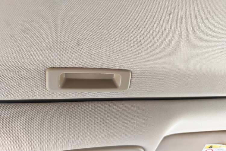 Used Geely Auto Emgrand 2018 1.5L CVT Upward Connect Edition Headliner