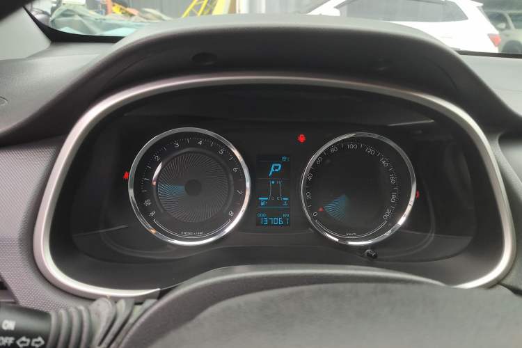 Used Chevrolet Lova RV 2016 1.5L Automatic Smart Drive Edition
