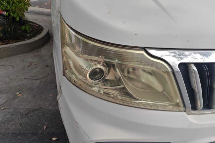 Used CHANGAN KAICHENG Ruixing M80 2021 1.6L Comfort Version 2-Seater Single-Steaming Air-Conditioned China VI Standard Flat Roof with Lift-Up Rear Door DAM16KR Right Front Headlight