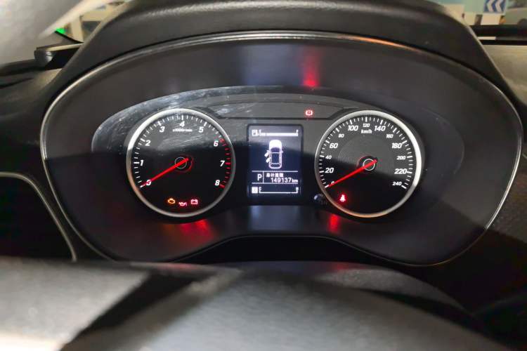 Used Baojun 730 2019 1.5T CVT Fashion Model 7 Seats China VI Emission Standard Instrument Cluster