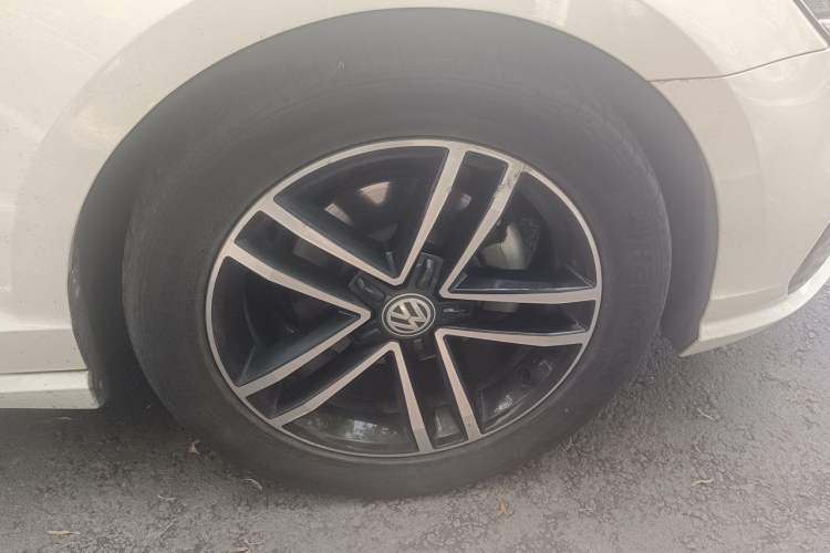 Used Volkswagen Lamando 2019 280TSI DSG Comfort Edition China VI standard
