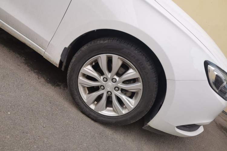 Used Buick GT 2018 15T Dual-Clutch Elite Model China V Standard