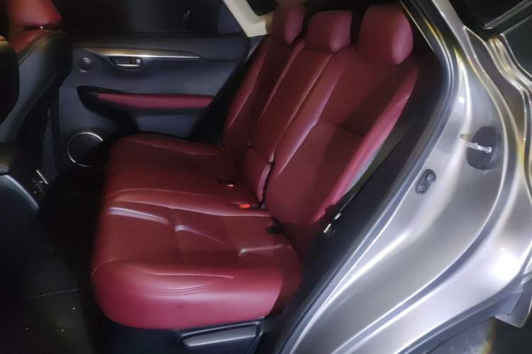 Used Lexus NX 2020 200 Front-Wheel Drive Freeline Edition China VI Standard Left Rear Seat