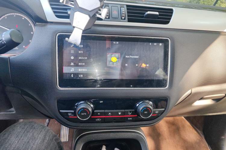 Used Qoros 5 2018 Revised 1.6T Automatic Luxury Version
