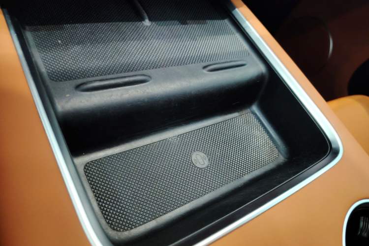 Used Li Auto L8 2023 Pro Model
