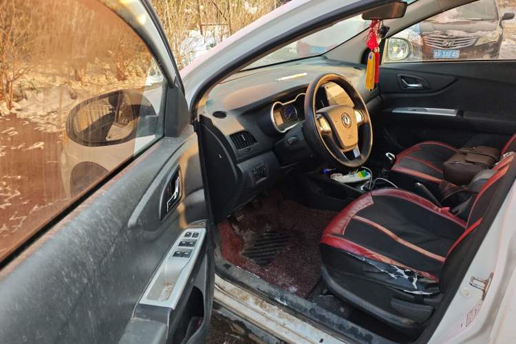 Used Dongfeng Aeolus AX3 2016 1.5L Manual Shangkue Model
