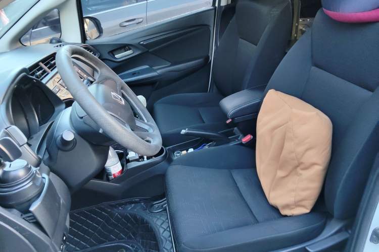 Used Honda Fit 2018 1.5L Manual Comfort Version
