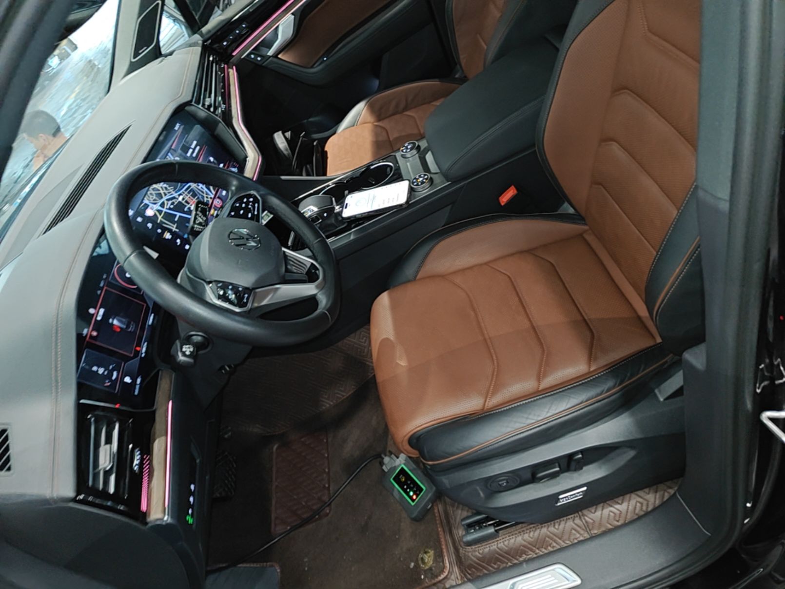 Vordere Reihe im Auto