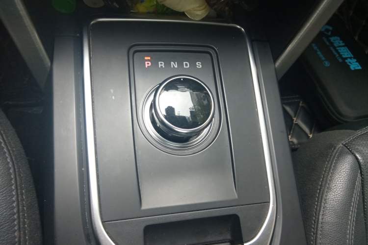 Used Land Rover Discovery Sport 2019 240 PS HSE Version China VI Standard
