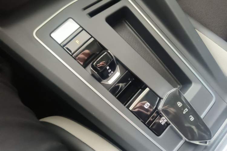 Used Volkswagen Golf 2023 Facelift 280TSI DSG Pro