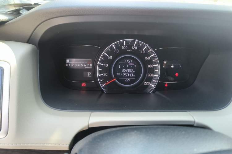 Used Honda Odyssey 2015 Updated Version 2.4L Smart Edition