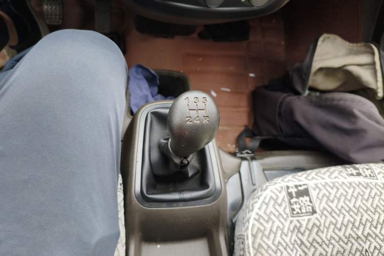 Used Wuling Rongguang S 2023 1.5L Base Version 5/7 Seats
