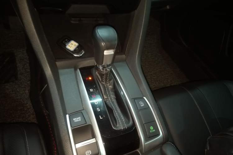 Used Honda Civic 2016 220TURBO CVT Prestige Edition