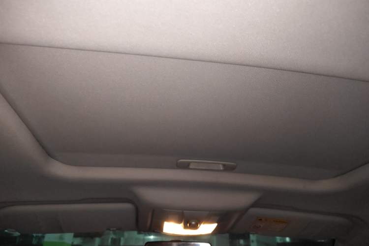 Used MG GS 2016 1.5TGI TST Luxury Edition Headliner